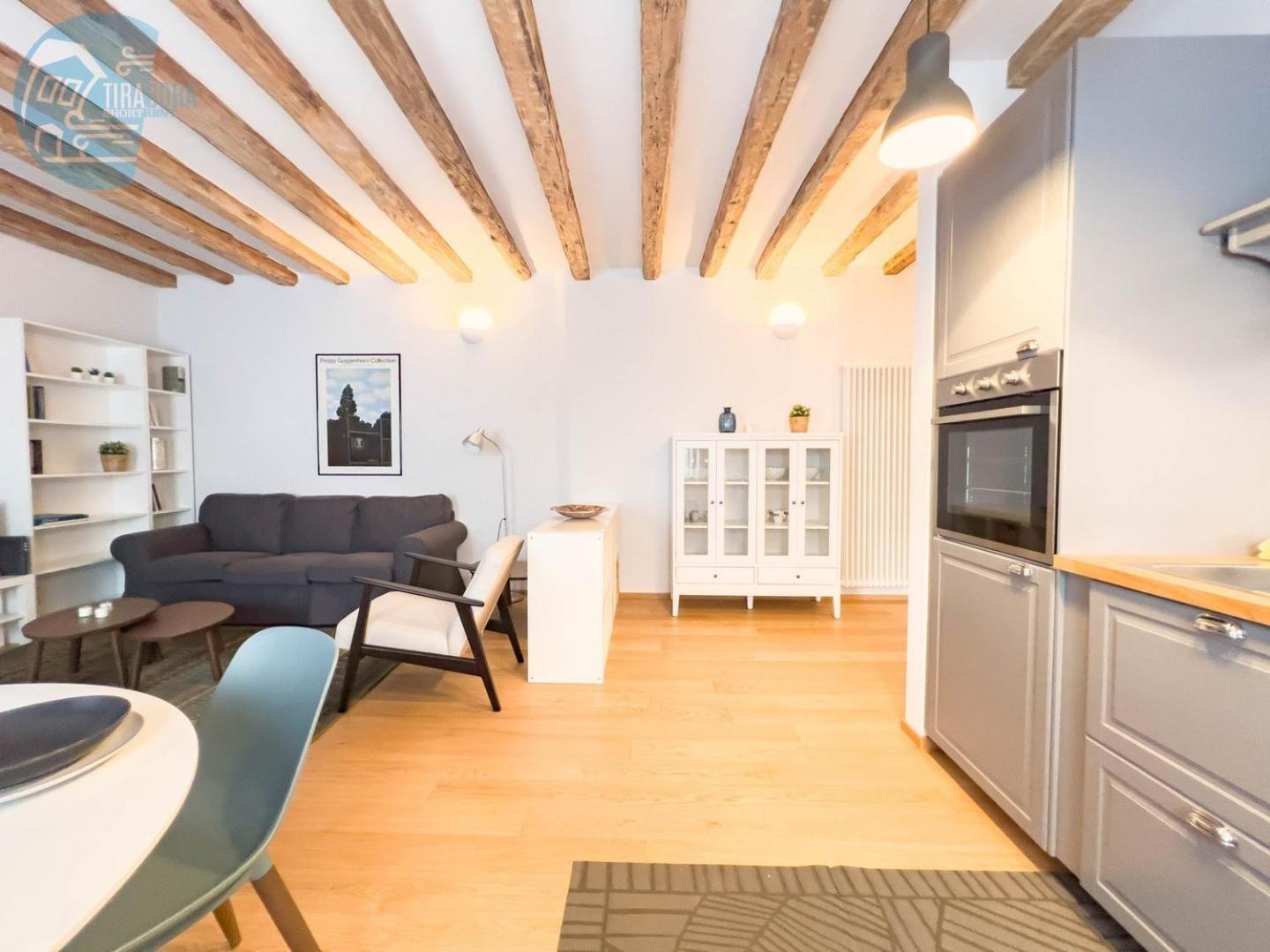 Apartamento Mazzini 9 Tirabora Short Rent Trieste Exterior foto